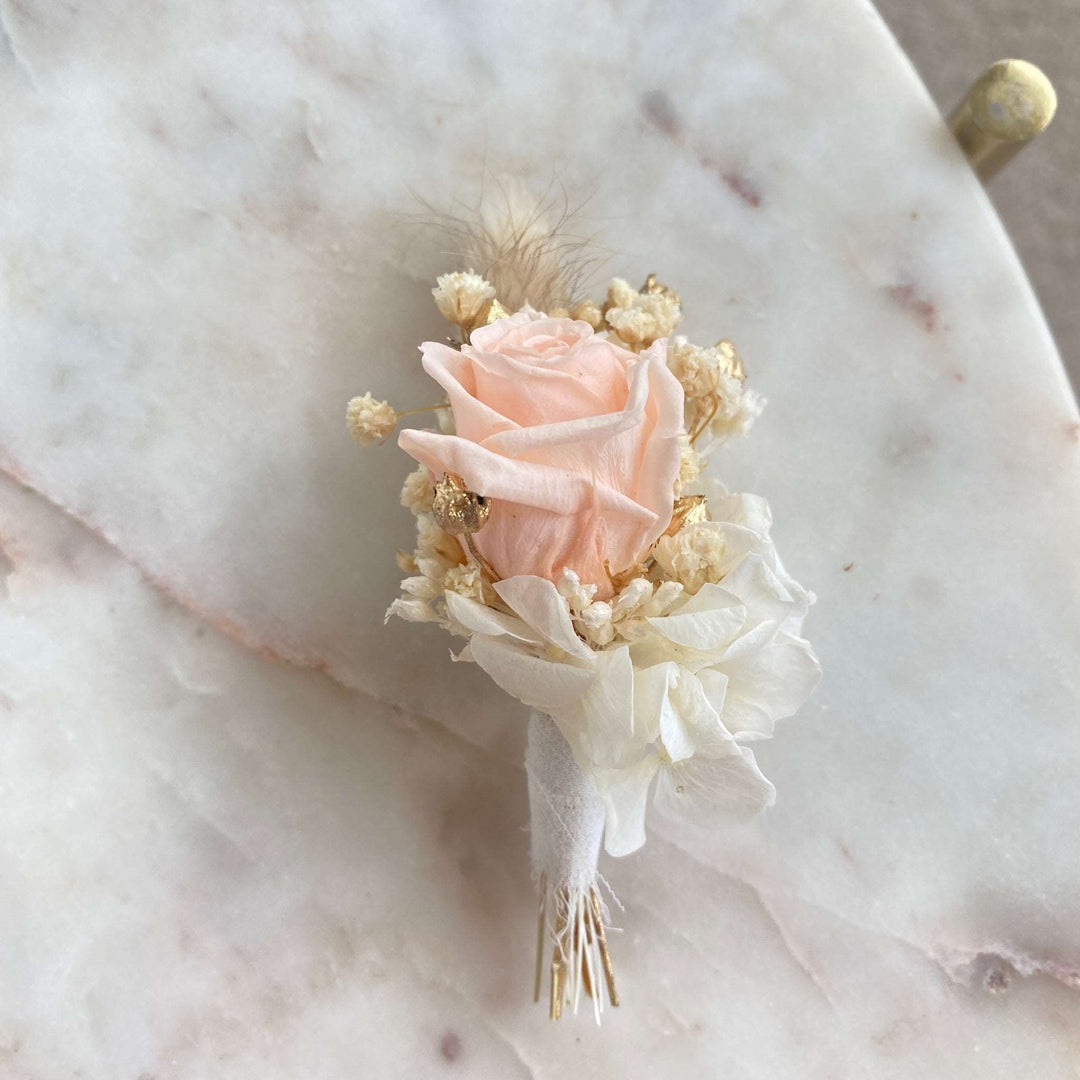 Boutonnière Kiara - avec rose